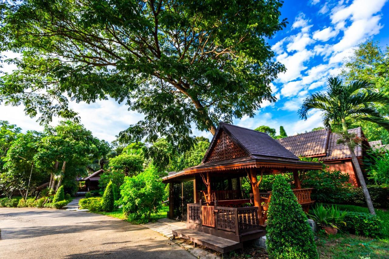 Ruan Kanchanok Pak Chong Exterior foto